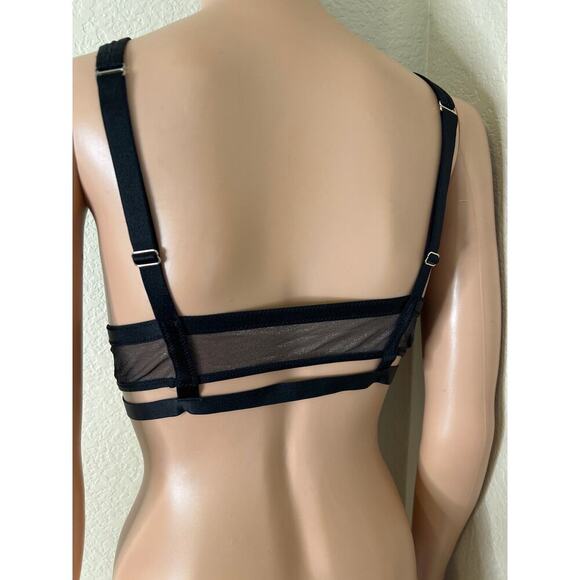 VICTORIA’S SECRET Shimmery Black Silver Gray Strappy Bralette Size Medium - Picture 8 of 8